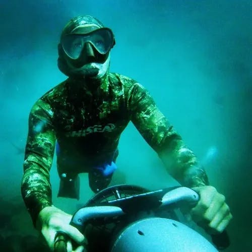 Underwater Scooter Adventure thumbnail