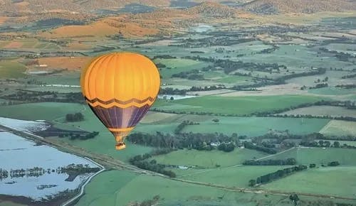 Hot-Air Balloon Yarra Valley Volare thumbnail